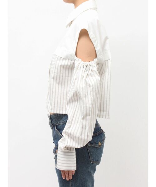 jouetie(ジュエティ)の「カットアウトバイカラークロップドシャツ(シャツ/ブラウス・レディース・ブルー/オフホワイト/ピンク・MEDIUM)」の11枚目の写真