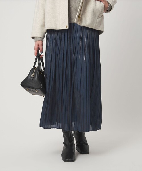 green label relaxing（グリーンレーベルリラクシング）の「シャイニー プリーツ スカート（スカート・レディース・オフホワイト/ネイビー/その他1・FREE）」の3枚目の写真
