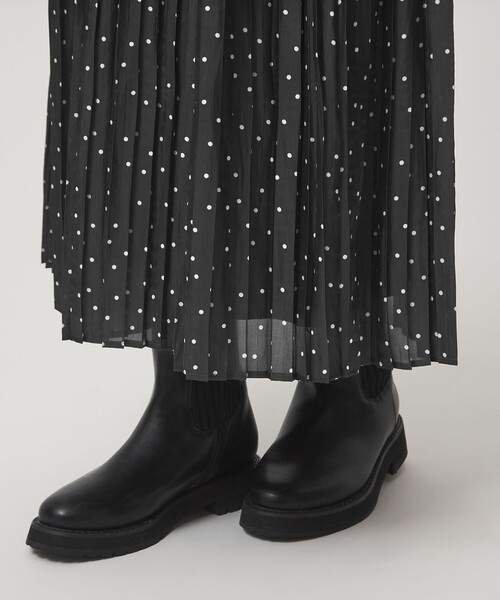 green label relaxing（グリーンレーベルリラクシング）の「シャイニー プリーツ スカート（スカート・レディース・オフホワイト/ネイビー/その他1・FREE）」の17枚目の写真