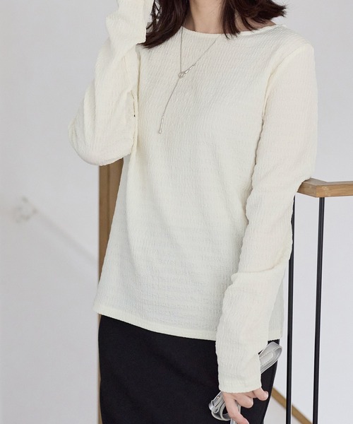 Viola e Viola(ヴィオラエヴィオラ)の「立体ジャカードシンプルロンT(Tシャツ/カットソー・レディース・イエロー/アイボリー/ブラック・M/L/LL/3L)」の21枚目の写真