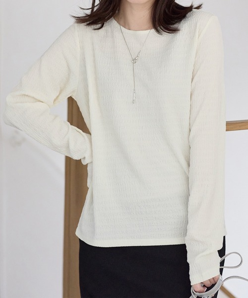 Viola e Viola(ヴィオラエヴィオラ)の「立体ジャカードシンプルロンT(Tシャツ/カットソー・レディース・イエロー/アイボリー/ブラック・M/L/LL/3L)」の22枚目の写真