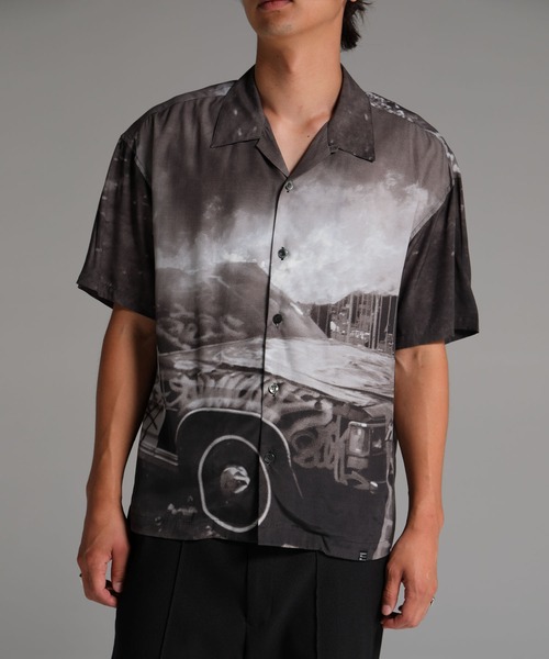 DELUXE(デラックス)の「DELUXE x Allan Potter Shirts(シャツ/ブラウス・メンズ・ネイビー/ブラック・LARGE/MEDIUM/SMALL)」の1枚目の写真