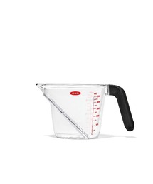 OXO（オクソー）の「OXO（オクソー）アングルドメジャーカップ 500ml（キッチンツール）」