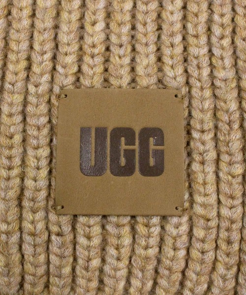 UGG(アグ)の「チャンキーリブスカーフ ニット マフラー W CHUNKY RIB SCARF(マフラー・レディース・キャメル/ライトグレー/ブラック・O/S)」の11枚目の写真