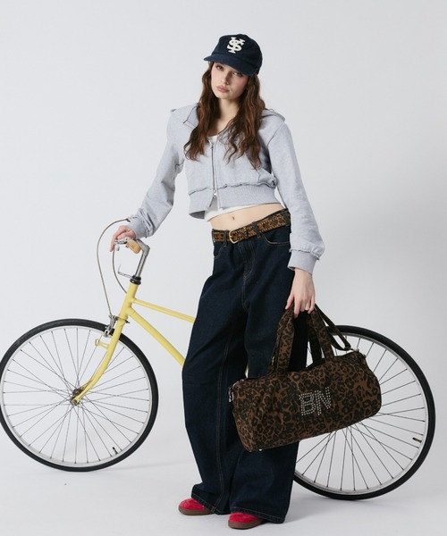 BENUA(ベヌア)の「Studded duffel bag/スタッズダッフルバッグ(トートバッグ・レディース・その他/カーキ・FREE)」の4枚目の写真