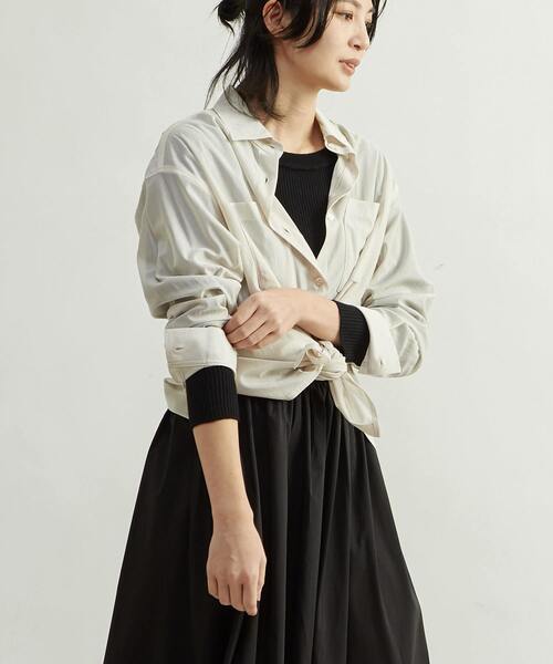 CONVERSE TOKYO（コンバーストウキョウ）の「STAR★ PATCH GLITTER SHEER SHIRT（シャツ/ブラウス・レディース・アイボリー/ブルー/ネイビー/ピンク・FREE）」の2枚目の写真