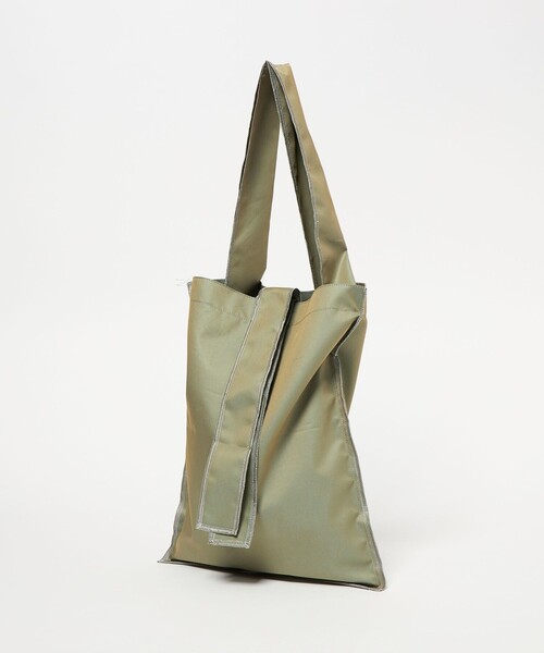 ITTI（イッチ）の「【別注】＜ITTI for ASTRAET＞インサイドアウト バッグ M（トートバッグ・レディース・オリーブ・FREE）」の5枚目の写真