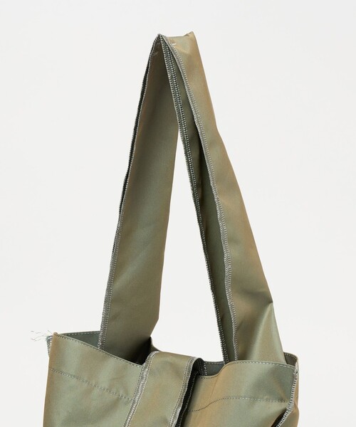 ITTI（イッチ）の「【別注】＜ITTI for ASTRAET＞インサイドアウト バッグ M（トートバッグ・レディース・オリーブ・FREE）」の7枚目の写真