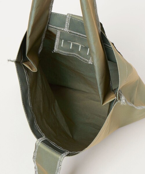 ITTI（イッチ）の「【別注】＜ITTI for ASTRAET＞インサイドアウト バッグ M（トートバッグ・レディース・オリーブ・FREE）」の8枚目の写真