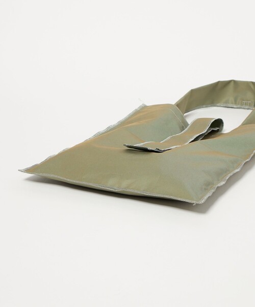 ITTI（イッチ）の「【別注】＜ITTI for ASTRAET＞インサイドアウト バッグ M（トートバッグ・レディース・オリーブ・FREE）」の9枚目の写真