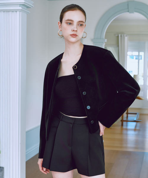 JULIY&CALLA(ジュリー&カラー)の「25FW カラー2 GBTN ノバ モロレザー ジャケット ブラック(ライダースジャケット・レディース・その他・FREE)」の2枚目の写真