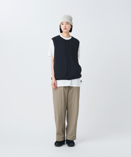 Snow Peak(スノーピーク)の「Snow Peak / Flexible Insulated Vest フレキシブル 断熱 ベスト(ベスト・メンズ・ブラック/チャコール/グレイッシュベージュ/ホワイト・XL/L/M/S/1)」の6枚目の写真