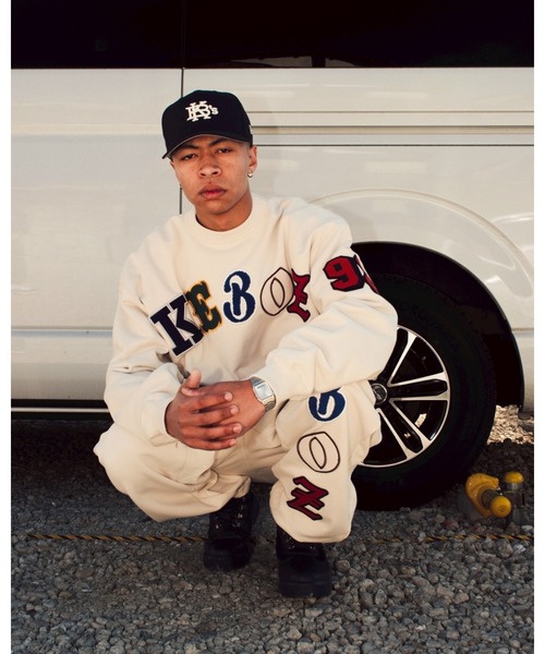 KEBOZ（ケボズ）の「SMR SWEAT CREWNECK（スウェット・メンズ・イエロー/チャコールグレー/クリーム/ネイビー・XL/L/M/S/2XL）」の9枚目の写真