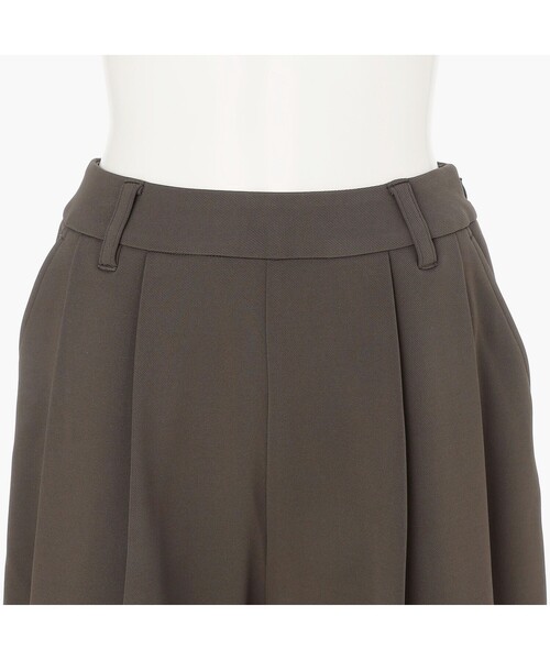 BRIEFING(ブリーフィング)の「【BRIEFING GOLF/ブリーフィングゴルフ】WS PLEATED SHORT PANTS(その他パンツ・レディース・ブラック/ベージュ/ネイビー/チャコール・M/S/L)」の8枚目の写真