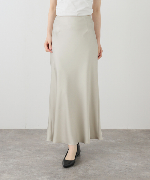 La TOTALITE（ラトータリテ）の「【洗える】サテンマーメイドスカート（スカート・レディース・グリーン/ライトグレー/ブラック系その他・38/36）」の2枚目の写真