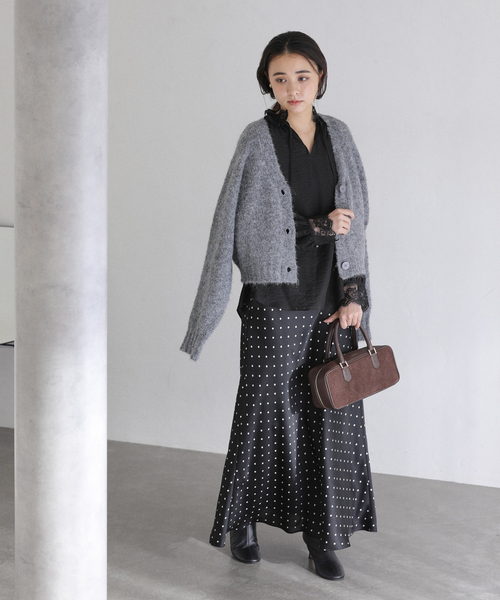 La TOTALITE（ラトータリテ）の「【洗える】サテンマーメイドスカート（スカート・レディース・グリーン/ライトグレー/ブラック系その他・38/36）」の6枚目の写真