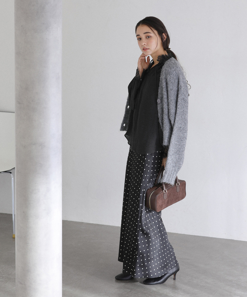 La TOTALITE（ラトータリテ）の「【洗える】サテンマーメイドスカート（スカート・レディース・グリーン/ライトグレー/ブラック系その他・38/36）」の7枚目の写真