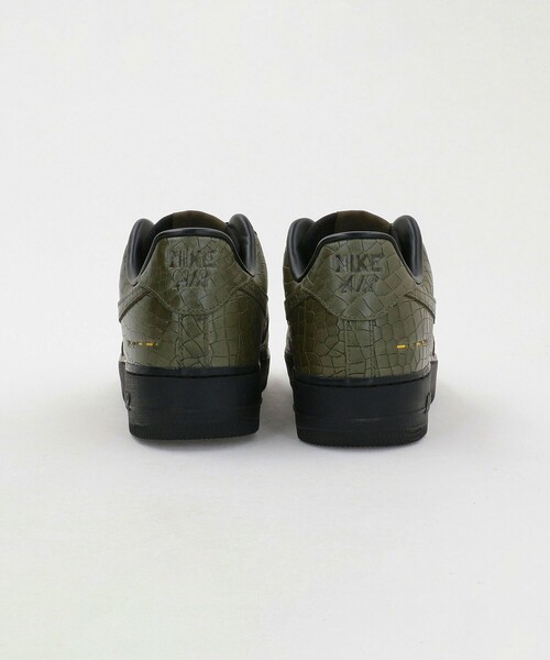 NIKE（ナイキ）の「＜NIKE＞ AIR FORCE 1 07 PRM/スニーカー（スニーカー・メンズ・オリーブ・27cm/26cm/27.5cm/28.5cm/26.5cm/28cm）」の5枚目の写真