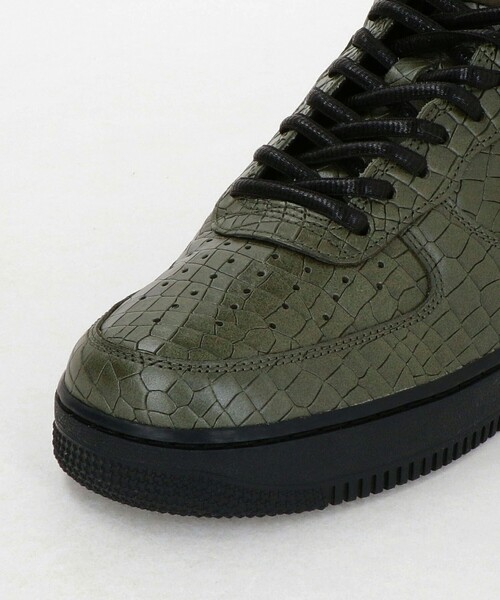 NIKE（ナイキ）の「＜NIKE＞ AIR FORCE 1 07 PRM/スニーカー（スニーカー・メンズ・オリーブ・27cm/26cm/27.5cm/28.5cm/26.5cm/28cm）」の8枚目の写真