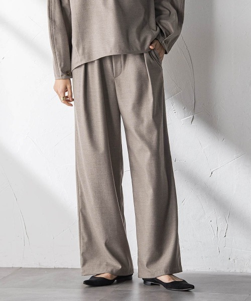 MAYSON GREY(メイソングレイ)の「【叶えるSET UP】起毛イージーワイドパンツ≪手洗い可能≫(その他パンツ・レディース・ブラック/ベージュ・M)」の2枚目の写真