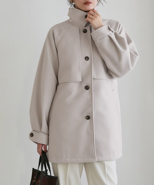 Pierrot（ピエロ）の「2WAYカラーミドルコート（ダウンジャケット/コート・レディース・ライトグレー/モカ・M/L）」の7枚目の写真