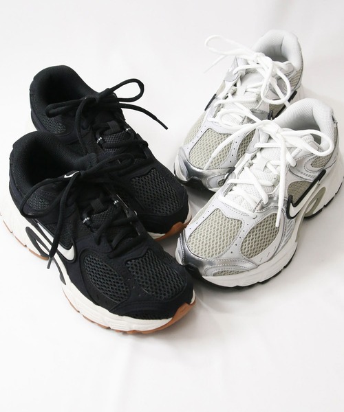 Gready Brilliant（グレディブリリアン）の「ＮＩＫＥ　Ｖ５ＲＮＲ（スニーカー・レディース・シルバー/ブラック・23/23.5/24/24.5）」の15枚目の写真