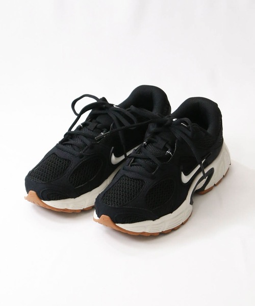 Gready Brilliant（グレディブリリアン）の「ＮＩＫＥ　Ｖ５ＲＮＲ（スニーカー・レディース・シルバー/ブラック・23/23.5/24/24.5）」の22枚目の写真