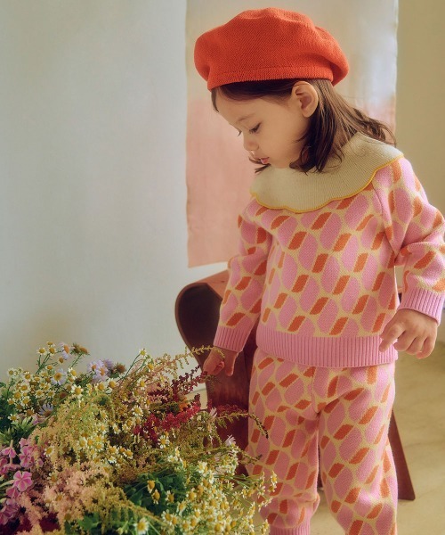 【セットアップ】幾何学柄長袖ピンクニットトップス＆パンツ