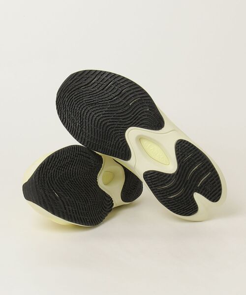 Clarks（クラークス）の「Pace Rise. / レディース ペースライズ (ペールイエロー)（スニーカー・レディース・イエロー・UK3.5/UK4/UK4.5/UK5/UK5.5/UK6/UK3）」の9枚目の写真