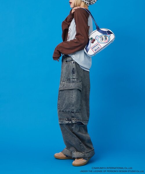 w closet（ダブルクローゼット）の「【ANGEL BLUE】ナカムラくんボストンバッグ（ボストンバッグ・レディース・ピンク/サックスブルー・FREE）」の5枚目の写真