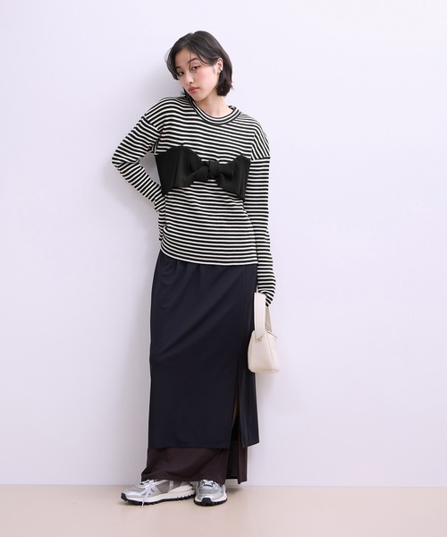 ADAM ET ROPE'(アダムエロペ)の「【WEB限定】ツイストビスチェドッキングプルオーバー(Tシャツ/カットソー・レディース・チャコールグレー/ブラック系その他/ホワイト系その他・FREE)」の4枚目の写真