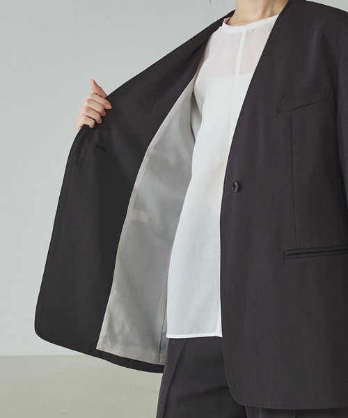 qualite（カリテ）の「【UVカット/ストレッチ/セットアップ対応】ドライカルゼノーカラージャケット/春服/夏服/オフィスカジュアル/セレモニー（テーラードジャケット・レディース・チャコールグレー/ベージュ・38/36）」の19枚目の写真