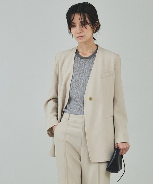 qualite（カリテ）の「【UVカット/ストレッチ/セットアップ対応】ドライカルゼノーカラージャケット/春服/夏服/オフィスカジュアル/セレモニー（テーラードジャケット・レディース・チャコールグレー/ベージュ・38/36）」の5枚目の写真