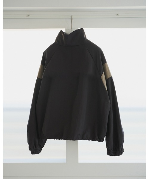 anuke（アンヌーク）の「Nylon Track Blouzon（ブルゾン・レディース・ネイビー/チャコールグレー・FREE）」の15枚目の写真