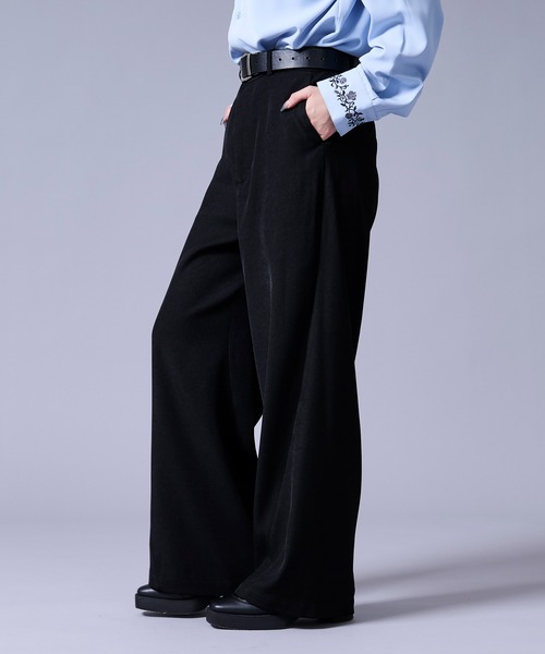 Ellno Loset(エルノロゼット)の「カーブラインパンツ(スラックス・メンズ・ブラック/アイボリー・X-SMALL/MEDIUM/LARGE/SMALL)」の7枚目の写真