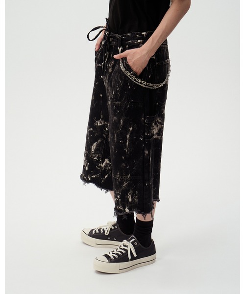 DISCOVERED(ディスカバード)の「BLEACH HAKAMA SHORTS(デニムパンツ・メンズ・ブラック/ホワイト・LARGE/SMALL)」の6枚目の写真