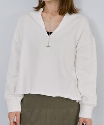 COHINA（コヒナ）の「裏毛スキッパーネックトップス 【低身長・小柄女性】（スウェット）」