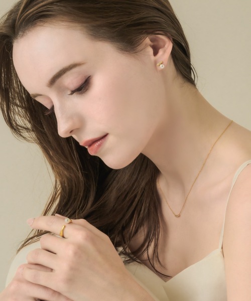 muku(ムク)の「PIERCE/ZIRCONIABAR ONEPEARL(ピアス(両耳用)・レディース・ゴールド/シルバー・FREE)」の8枚目の写真