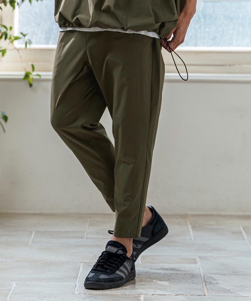 Magine(マージン)の「mp14659- Nylon Stretch Easy Tapered Pants イージーテーパードパンツ(MGN-261-020)(その他パンツ・メンズ・チャコール/オリーブ/ブラック・48/46/44)」の1枚目の写真