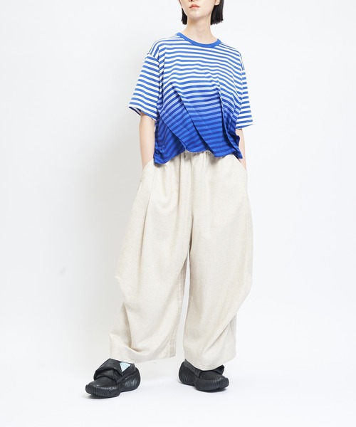 gomme(ゴム)の「ビッグタックリネンパンツ(その他パンツ・レディース・ブラック/キナリ・MEDIUM)」の4枚目の写真