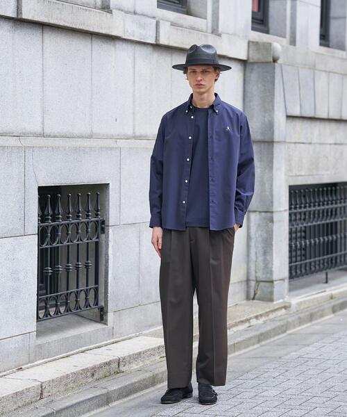 TAKEO KIKUCHI(タケオキクチ)の「【BOWLER HAT LABEL】ボーラーハットウォーカー刺繍 ボタンダウンシャツ(シャツ/ブラウス・メンズ・ホワイト/ライトブルー/ネイビー・02/03/04)」の8枚目の写真