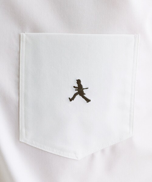 TAKEO KIKUCHI(タケオキクチ)の「【BOWLER HAT LABEL】ボーラーハットウォーカー刺繍 ボタンダウンシャツ(シャツ/ブラウス・メンズ・ホワイト/ライトブルー/ネイビー・02/03/04)」の12枚目の写真