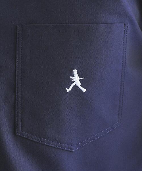 TAKEO KIKUCHI(タケオキクチ)の「【BOWLER HAT LABEL】ボーラーハットウォーカー刺繍 ボタンダウンシャツ(シャツ/ブラウス・メンズ・ホワイト/ライトブルー/ネイビー・02/03/04)」の20枚目の写真