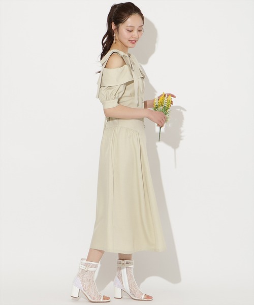 WILLSELECTION(ウィルセレクション)の「リボンオフショルワンピース(ワンピース・レディース・サックスブルー/ミント/ネイビー/ピンク/チャコールグレー・FREE)」の17枚目の写真