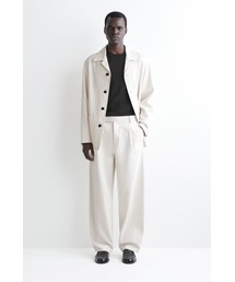 COS（コス）の「ベルト付きデニム リラックスフィット バレルレッグパンツ（その他パンツ）」