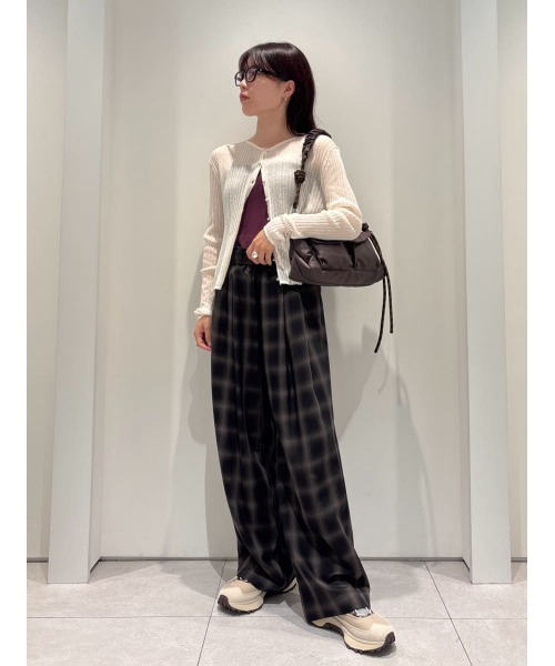 UNDERSON UNDERSON(アンダーソン アンダーソン)の「WASHIFABRICベアトップキャミソール/カップ付き(キャミソール・レディース・ライム/ワインレッド・0/1/2)」の16枚目の写真