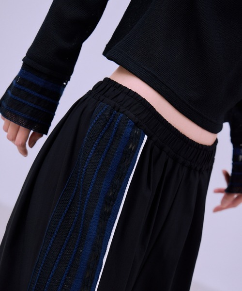 THINGS THAT MATTER(シングス ザット マター)の「TORCHON LACE SWITCHING PANTS / トーション レース スイッチング パンツ(スウェットパンツ・レディース・ブラック/ネイビー/ベージュ・FREE)」の7枚目の写真