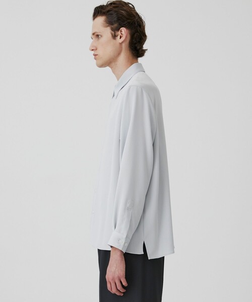 UNITED TOKYO（ユナイテッドトウキョウ）の「【再入荷なし】COLD DRY PLEATS レギュラーカラーシャツ　｜接触冷感/通気性/イージーケア/軽量/防シワ/春服（シャツ/ブラウス・メンズ・ブラック/オフホワイト/ネイビー/ライトグレー・1/2）」の12枚目の写真