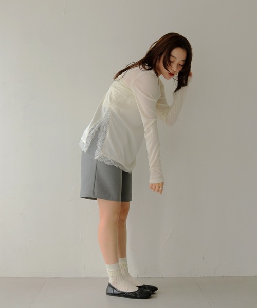 cheriella（シェリエラ）の「【cheriella】サテンレースレイヤードキャミソール　SATIN LACE LAYERED CAMISOLE（キャミソール・レディース・ブラック/アイボリー・FREE）」の13枚目の写真