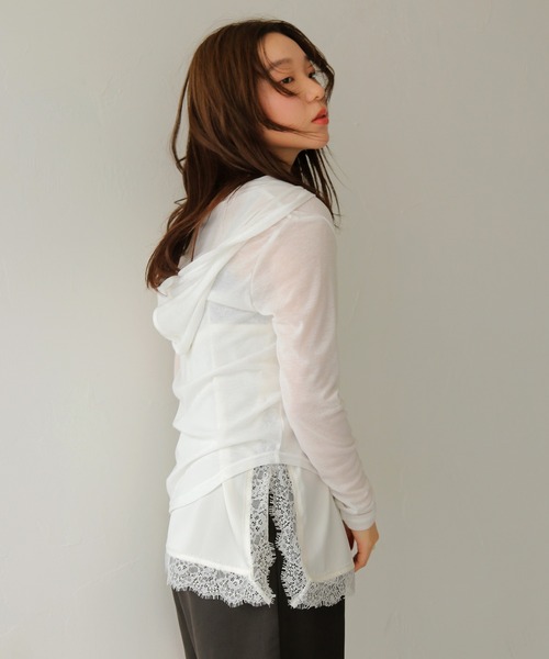 cheriella（シェリエラ）の「【cheriella】サテンレースレイヤードキャミソール　SATIN LACE LAYERED CAMISOLE（キャミソール・レディース・ブラック/アイボリー・FREE）」の20枚目の写真